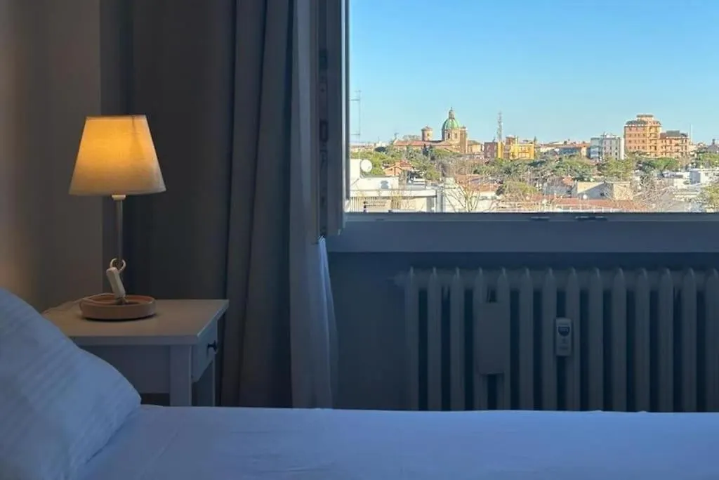 拉文纳Panoramico72公寓