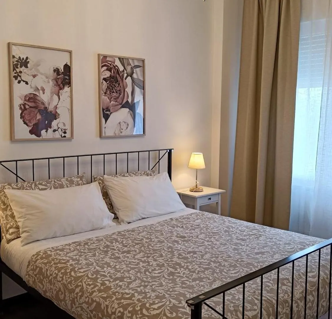 라벤나 Panoramico72 아파트